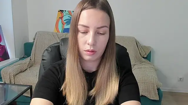 Snapshot of Mia_shy1 chatting on November 2025 06:27:01 AM Mia shy1 online show from November 2025 06:27:01 AM