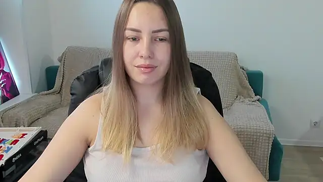 Snapshot of Mia_shy1 chatting on December 2025 06:30:02 AM Mia shy1 online show from December 2025 06:30:02 AM