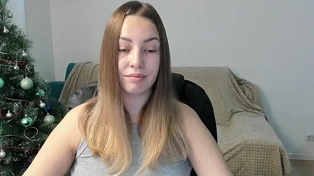 Snapshot of Mia_shy1 chatting on December 2025 07:03:01 AM Mia shy1 online show from December 2025 07:03:01 AM