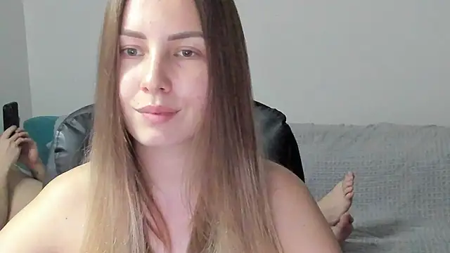 Snapshot of Mia_shy1 chatting on January 2026 08:47:01 PM Mia shy1 online show from January 2026 08:47:01 PM