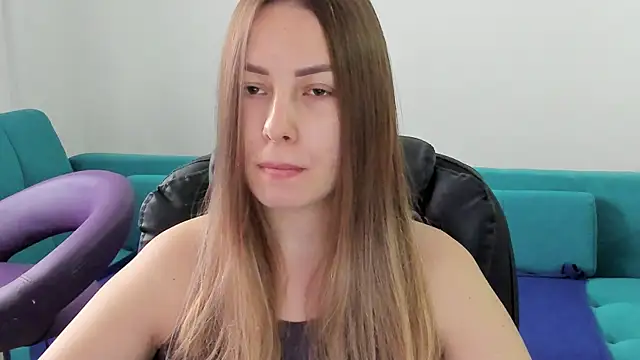 Snapshot of Mia_shy1 chatting on January 2026 09:03:02 AM Mia shy1 online show from January 2026 09:03:02 AM