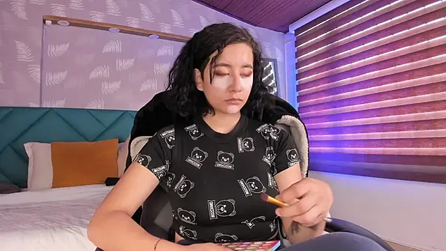 Snapshot of Moony_14 chatting on September 2025 02:08:01 PM Moony 14 online show from September 2025 02:08:01 PM