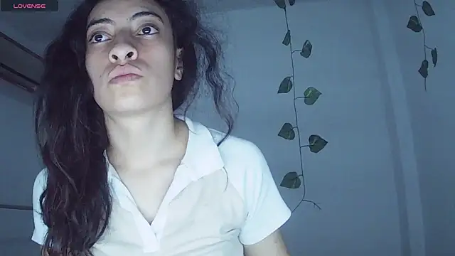 stephybrowm7 online show from October 2025 05:02:02 PM