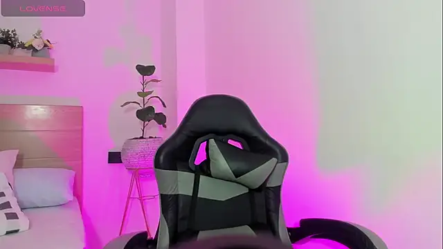 enma30  online show from October 2025 05:43:02 PM