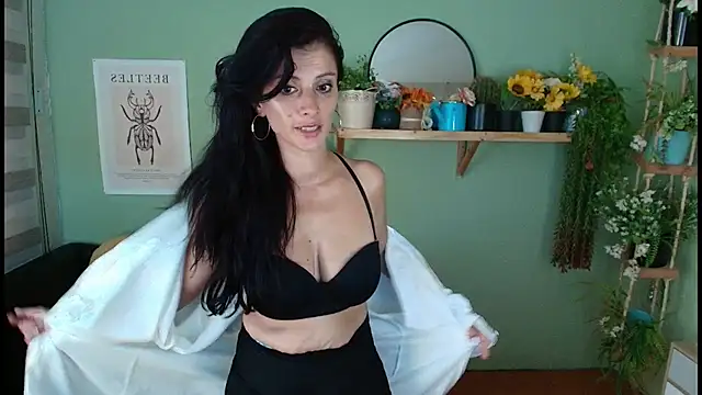 Aliiz 01 online show from February 2025 05:31:01 PM