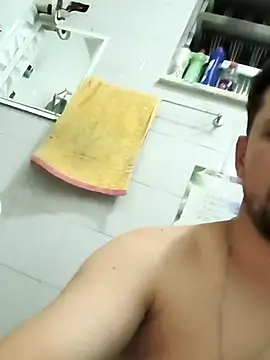 Snapshot of vinerj chatting on April 2026 03:20:01 AM vinerj online show from April 2026 03:20:01 AM