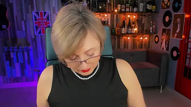 Snapshot of sugar_vivien chatting on January 2025 07:47:02 PM sugar vivien online show from January 2025 07:47:02 PM