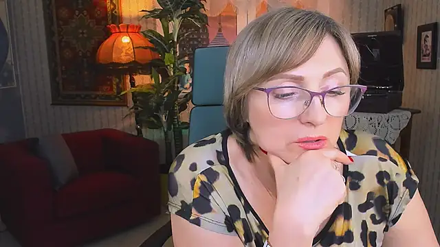 Snapshot of sugar_vivien chatting on February 2025 12:17:01 PM sugar vivien online show from February 2025 12:17:01 PM