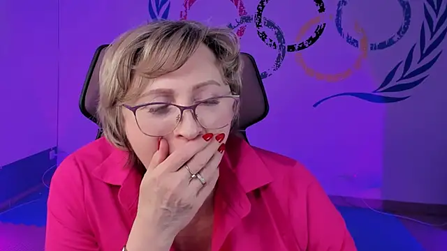 Snapshot of sugar_vivien chatting on February 2025 03:21:01 PM sugar vivien online show from February 2025 03:21:01 PM