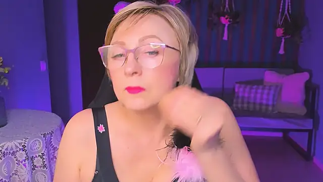 Snapshot of sugar_vivien chatting on March 2025 09:13:01 AM sugar vivien online show from March 2025 09:13:01 AM