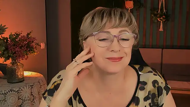 Snapshot of sugar_vivien chatting on October 2025 01:09:01 PM sugar vivien online show from October 2025 01:09:01 PM