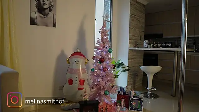 Melina-Smith online show from December 2024 10:50:01 PM