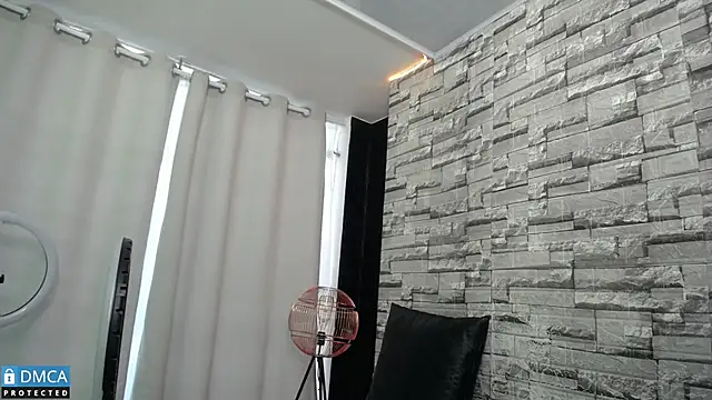 BellaOdisea online show from March 2025 05:16:02 PM