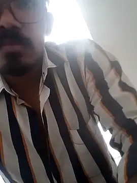 Snapshot of Shivaa- chatting on April 2026 12:03:02 PM Shivaa- online show from April 2026 12:03:02 PM