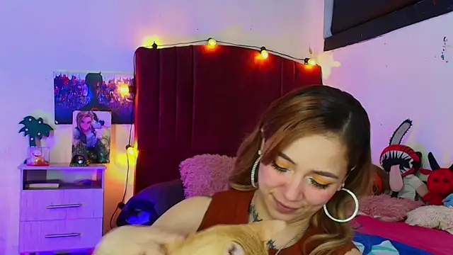 alisson zafiro  online show from November 2025 03:19:01 AM