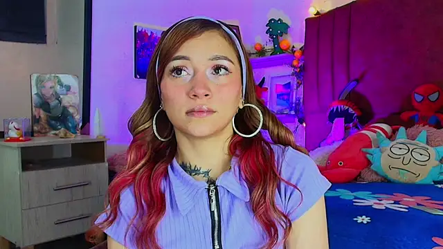 alisson zafiro  online show from November 2025 03:17:01 AM