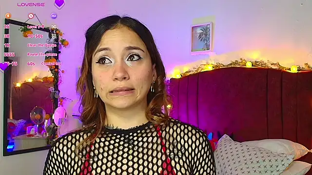 alisson zafiro  online show from April 2026 03:28:01 AM