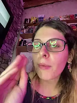 Snapshot of FlorBich chatting on March 2026 12:26:02 AM FlorBich online show from March 2026 12:26:02 AM