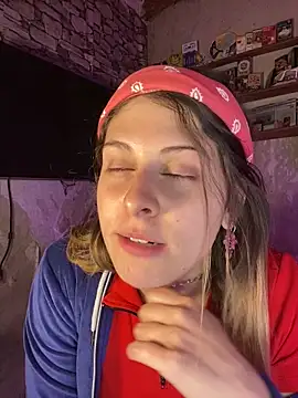 Snapshot of FlorBich chatting on May 2026 10:38:02 PM FlorBich online show from May 2026 10:38:02 PM