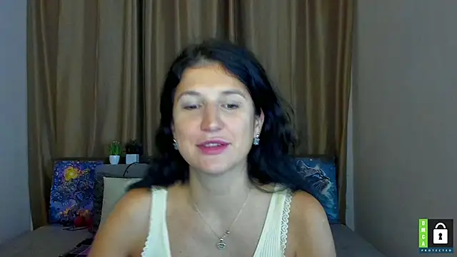 Snapshot of Alianna_Solo_Kisses chatting on November 2025 06:35:02 AM Alianna Solo Kisses online show from November 2025 06:35:02 AM