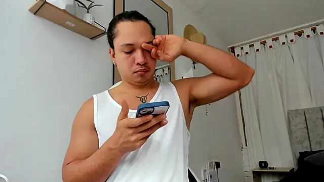 Valerioe online show from September 2025 01:49:02 PM