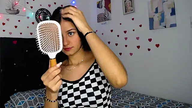 floweer  online show from February 2025 01:17:02 PM