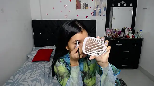 floweer  online show from October 2025 02:55:02 AM