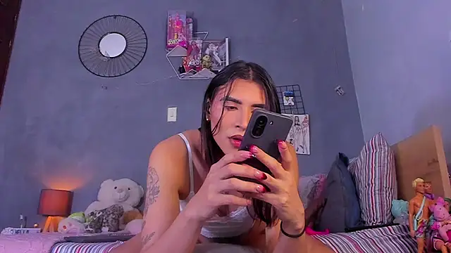 tiffbeatiful online show from November 2025 07:30:01 AM