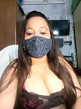 albelasummi702 online show from February 2025 07:12:02 PM