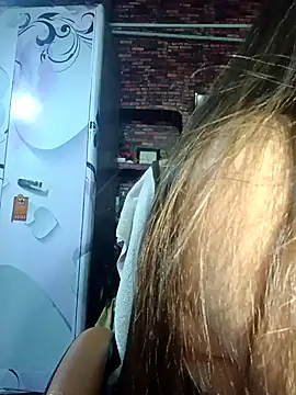 Snapshot of albelasummi702 chatting on April 2026 12:16:02 AM albelasummi702 online show from April 2026 12:16:02 AM