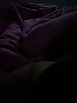 Snapshot of yourluckyfuckboy chatting on November 2025 08:03:01 PM yourluckyfuckboy online show from November 2025 08:03:01 PM