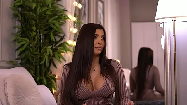 NicoleCellini online show from March 2026 07:18:02 PM