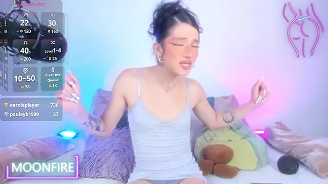 Snapshot of moonfiredancer chatting on December 2024 07:27:01 AM moonfiredancer online show from December 2024 07:27:01 AM