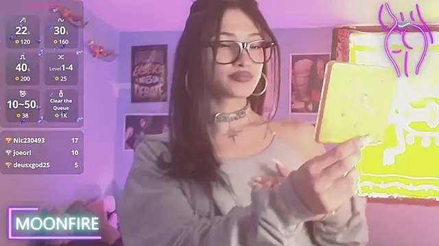 Snapshot of moonfiredancer chatting on January 2025 02:30:02 PM moonfiredancer online show from January 2025 02:30:02 PM