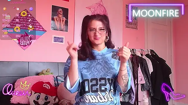 Snapshot of moonfiredancer chatting on March 2026 01:33:01 PM moonfiredancer online show from March 2026 01:33:01 PM