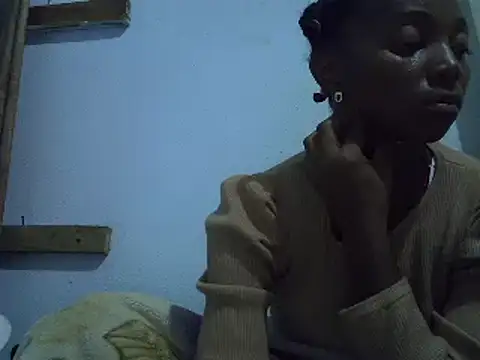 ElianeHot online show from January 2025 04:29:01 PM