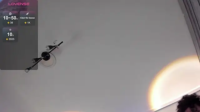 LIZ HOLMES online show from September 2025 10:26:01 AM