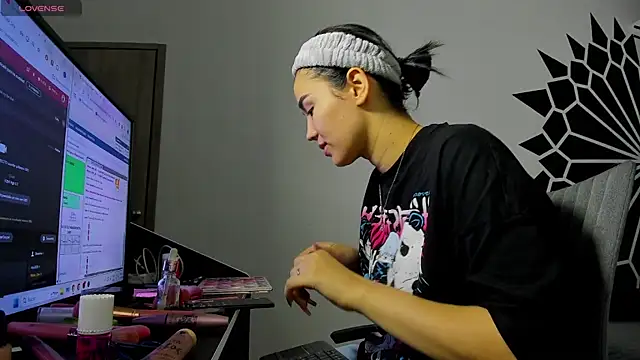 Snapshot of Rubi_Sky chatting on March 2025 04:56:01 AM Rubi Sky online show from March 2025 04:56:01 AM