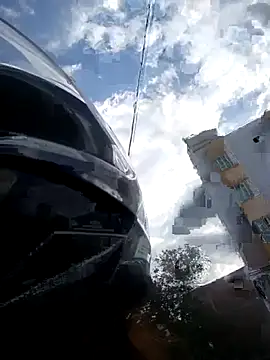 Snapshot of MiaStor chatting on October 2025 09:37:02 PM MiaStor online show from October 2025 09:37:02 PM