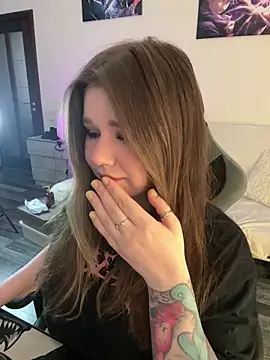 PumaShyXD online show from April 2026 10:16:01 AM