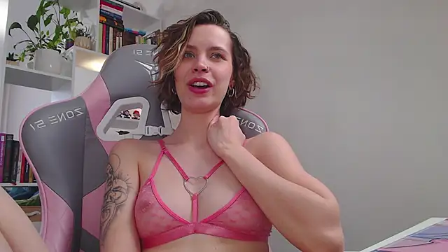 milly ross online show from February 2025 09:46:01 AM