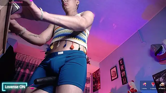 Snapshot of mexican_cum chatting on November 2025 03:01:02 AM mexican cum online show from November 2025 03:01:02 AM