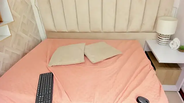 Anniie Queen online show from December 2025 03:15:01 AM