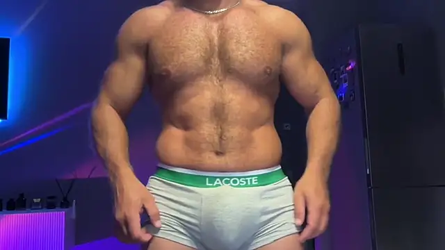 Snapshot of KarlosRichi chatting on November 2025 03:40:02 AM KarlosRichi online show from November 2025 03:40:02 AM