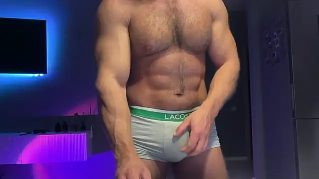 Snapshot of KarlosRichi chatting on March 2026 01:55:01 AM KarlosRichi online show from March 2026 01:55:01 AM