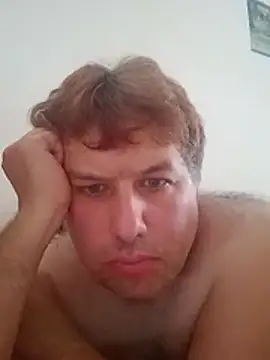 Snapshot of Olandese2682@xh chatting on July 2026 09:03:02 AM Olandese2682xh online show from July 2026 09:03:02 AM