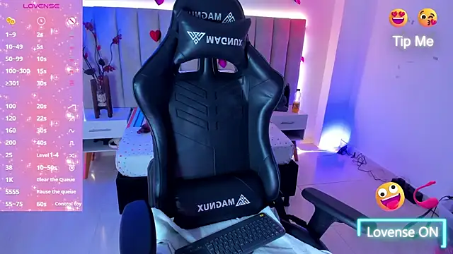 Snapshot of LiaaGenner chatting on February 2025 07:26:01 PM LiaaGenner online show from February 2025 07:26:01 PM