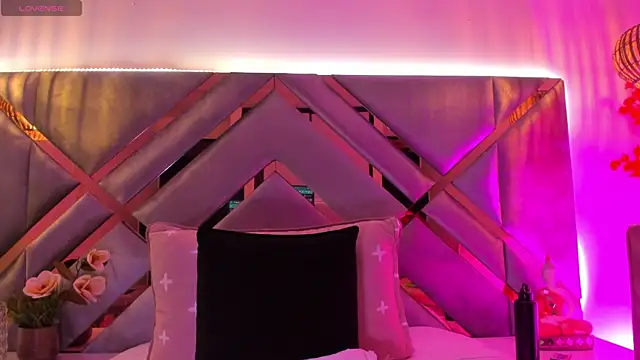 Snapshot of LiaaGenner chatting on October 2025 02:30:01 AM LiaaGenner online show from October 2025 02:30:01 AM