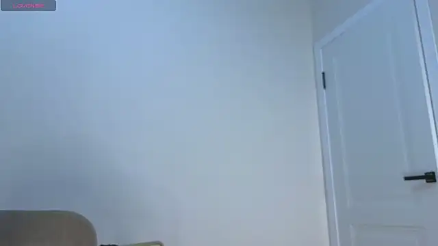 Snapshot of yumimia chatting on February 2025 03:10:01 PM yumimia online show from February 2025 03:10:01 PM