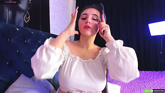 JennyFerguson online show from March 2025 01:00:02 AM